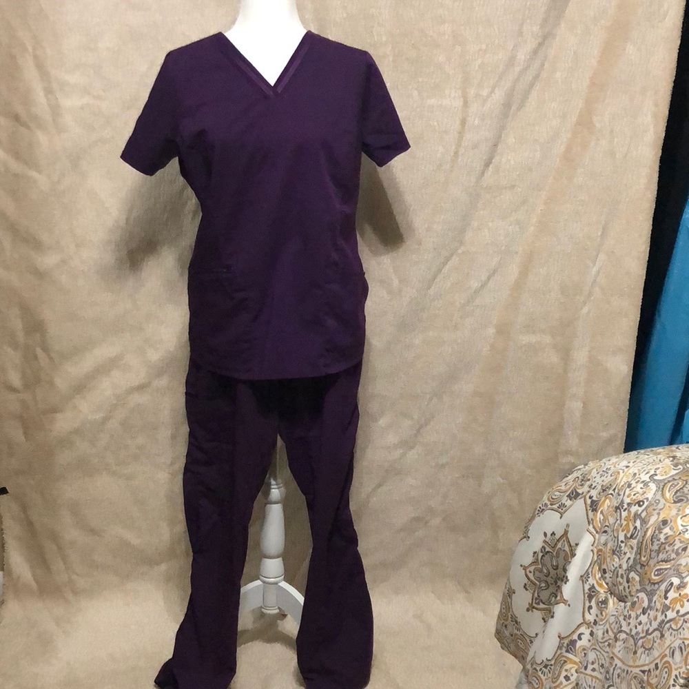 Purple Label by Healing Hands. Women’s medium.